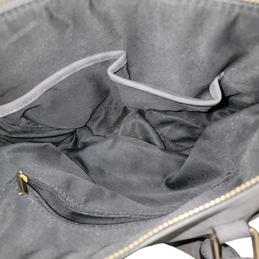 Massini Gray Leather Purse - Picture 5 of 6